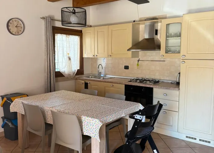 Ely Hause Apartamento Calmasino